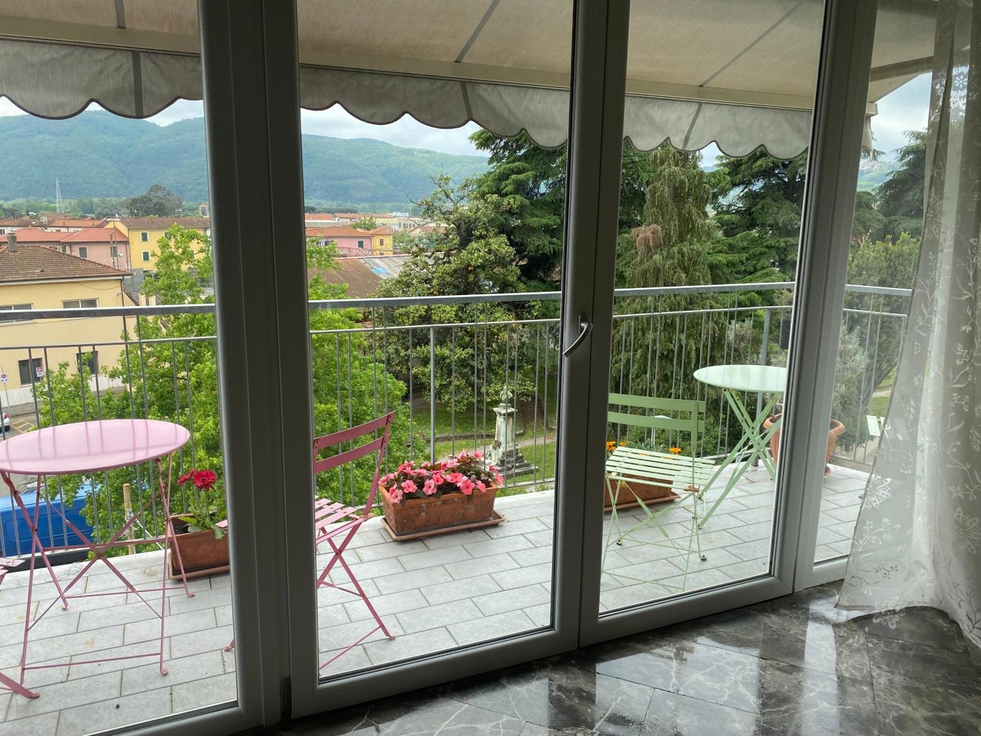 B&B Del Viaggiatore Sarzana Exteriör bild